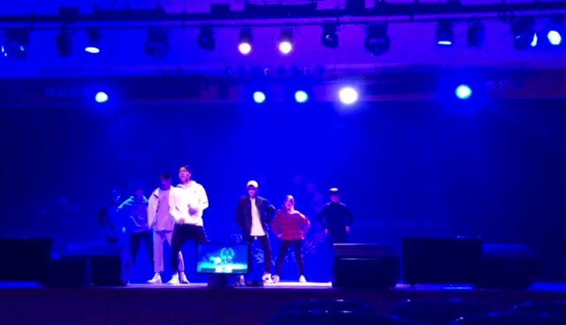 舞蹈表演